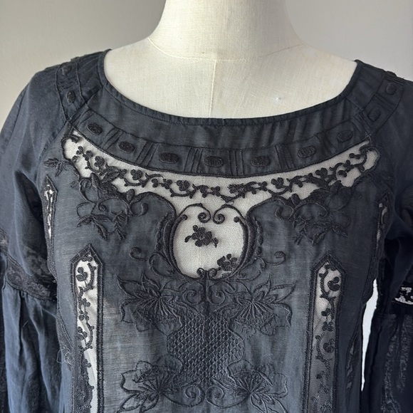 Theory Black sheer Embroidered Blouse top Balloon Sleeves wide round neck silk S - Picture 2 of 10